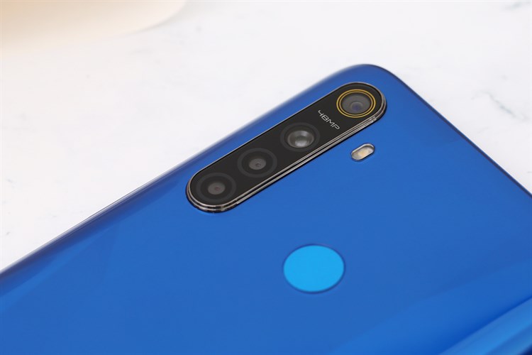 Điện thoại realme 5s Màu Xanh Dương