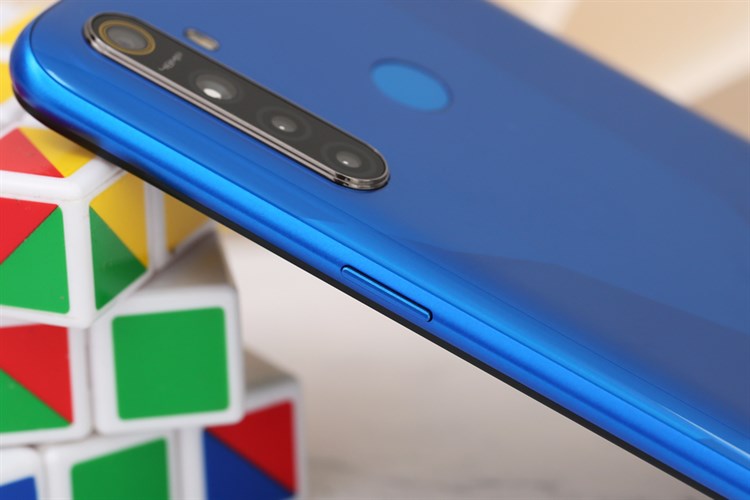 Điện thoại realme 5s Màu Xanh Dương