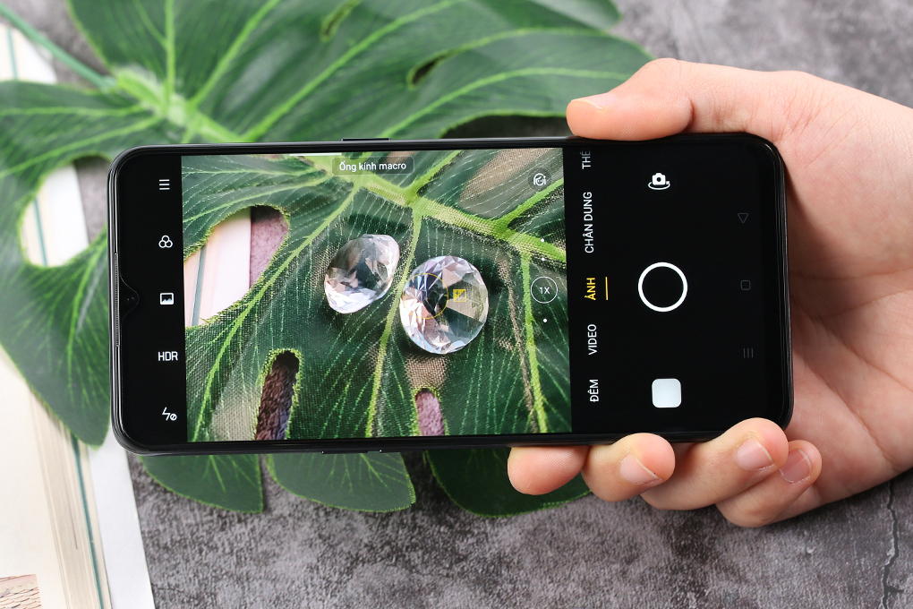 Điện thoại OPPO Reno3