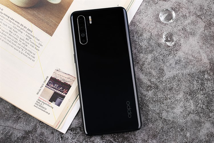 Điện thoại OPPO Reno3