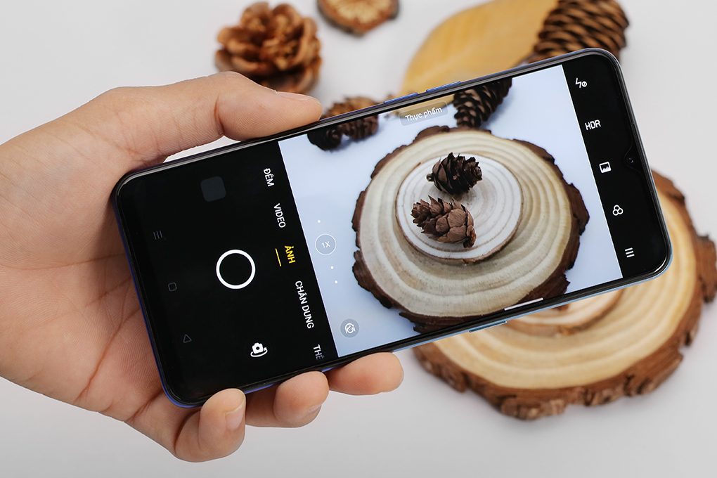 Điện thoại OPPO Reno3