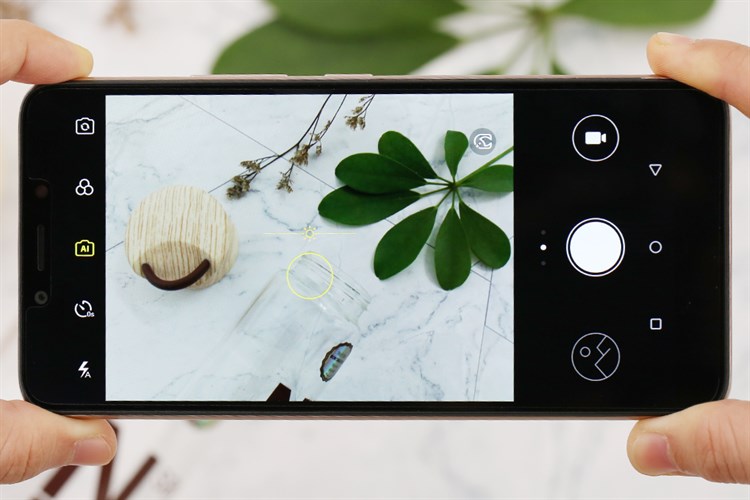 Điện thoại Itel S33