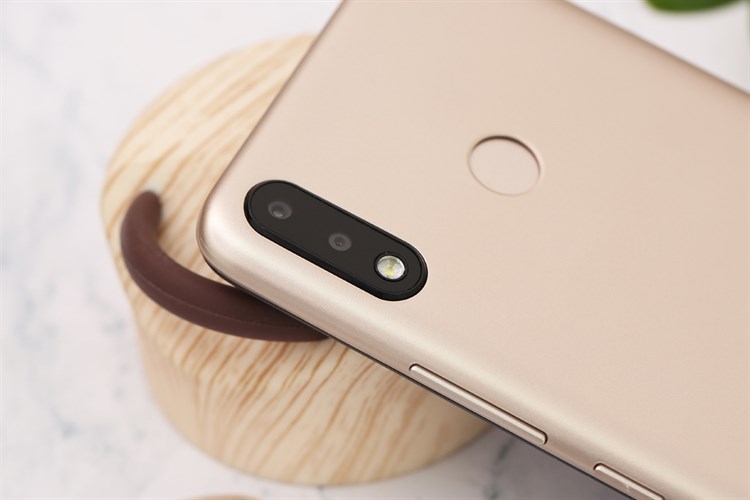 Điện thoại Itel S33