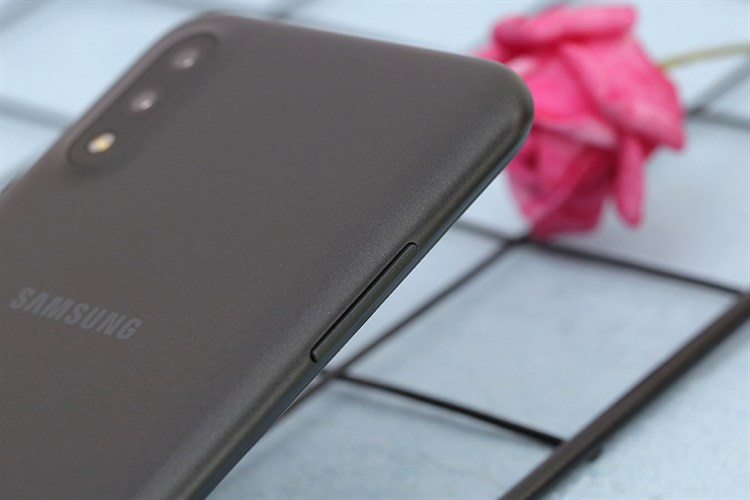 Điện thoại Samsung Galaxy A01