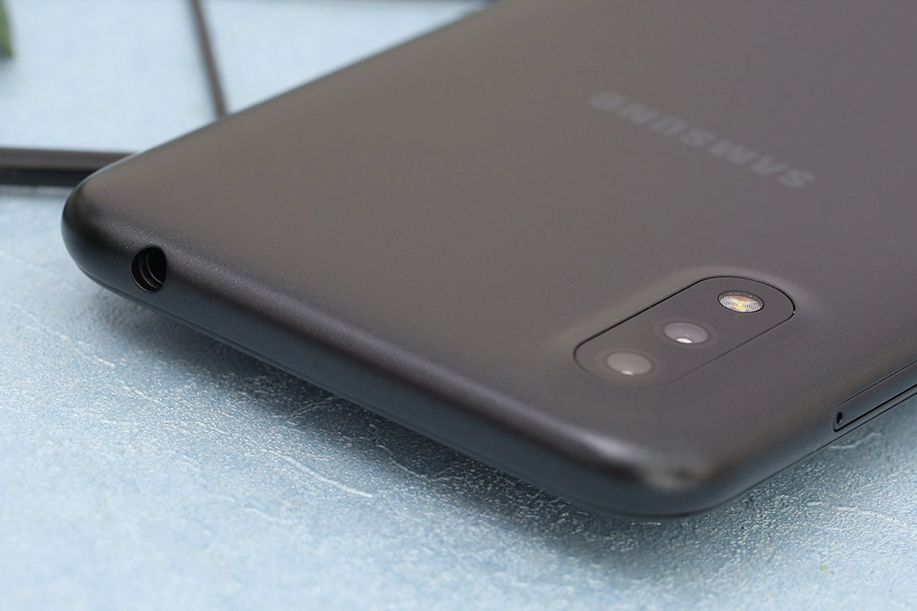 Điện thoại Samsung Galaxy A01