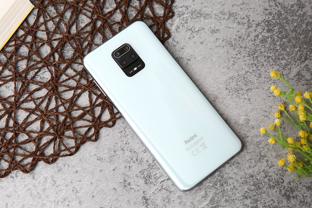 Điện thoại Xiaomi Redmi Note 9S Màu Trắng