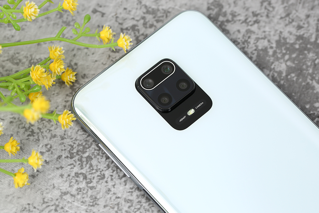 Điện thoại Xiaomi Redmi Note 9S Màu Trắng