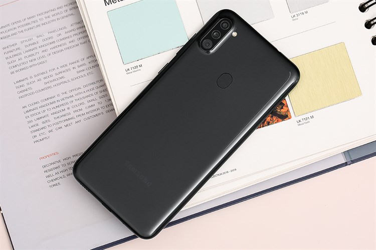 Điện thoại Samsung Galaxy A11