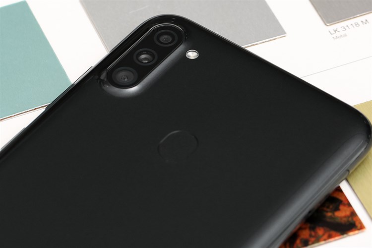 Điện thoại Samsung Galaxy A11