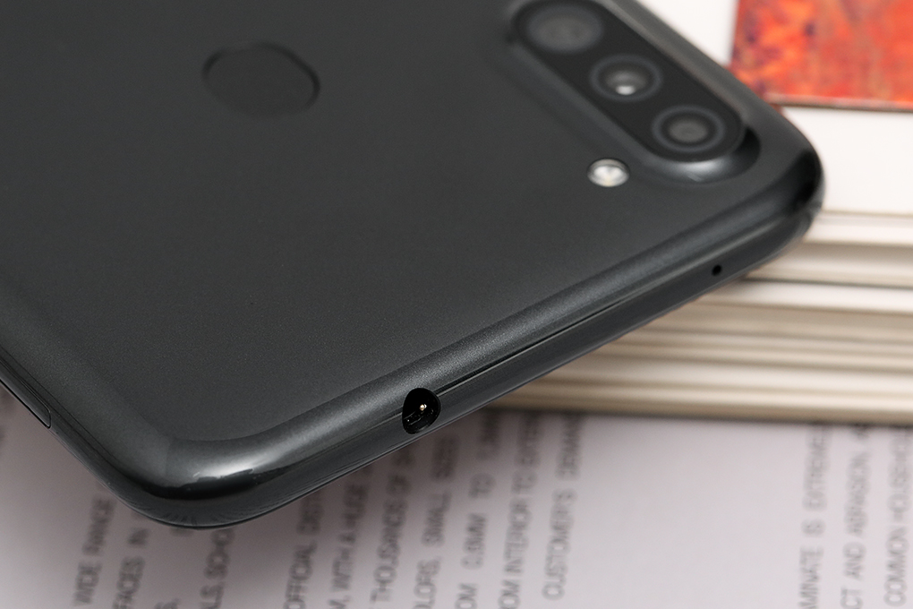 Điện thoại Samsung Galaxy A11