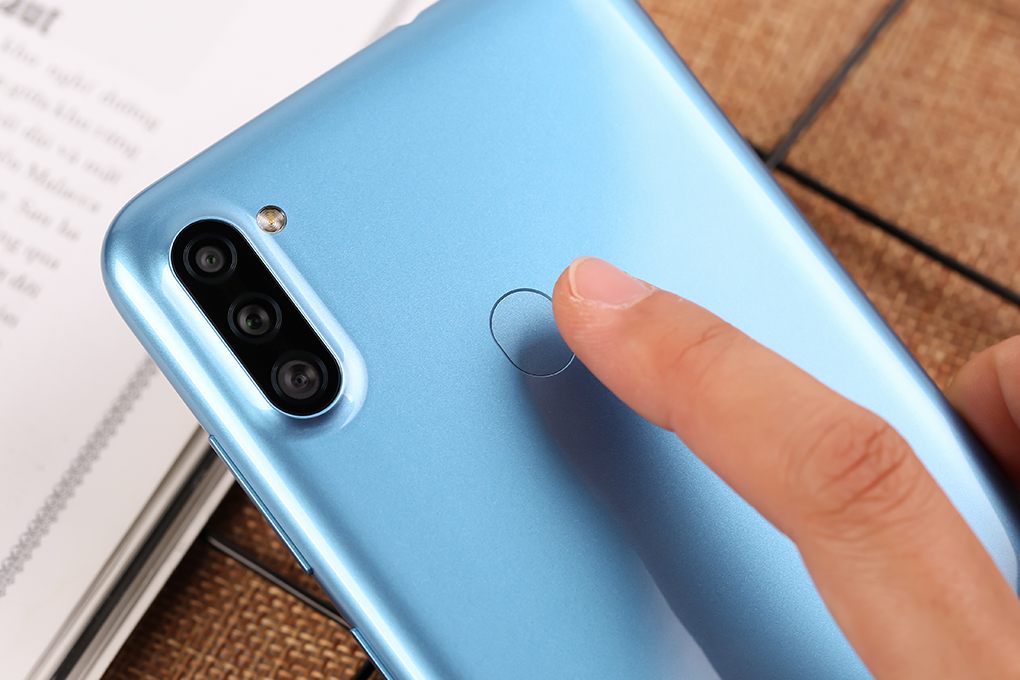Điện thoại Samsung Galaxy A11