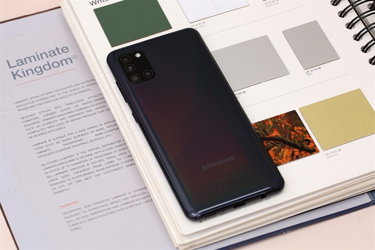 Điện thoại Samsung Galaxy A31