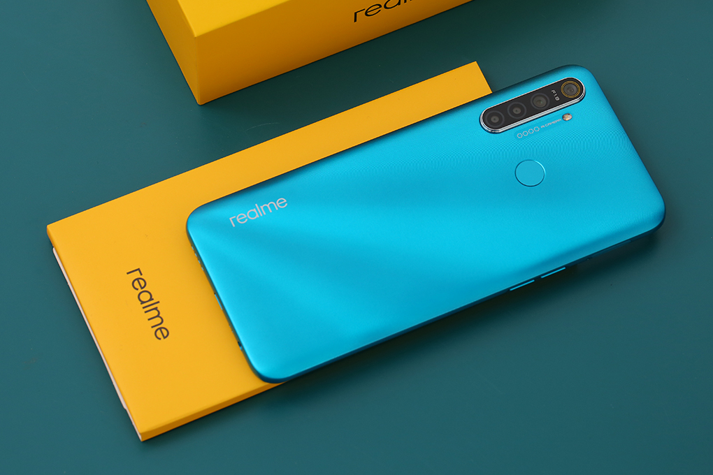 Điện thoại realme 5i (3GB/32GB) Màu Xanh Dương