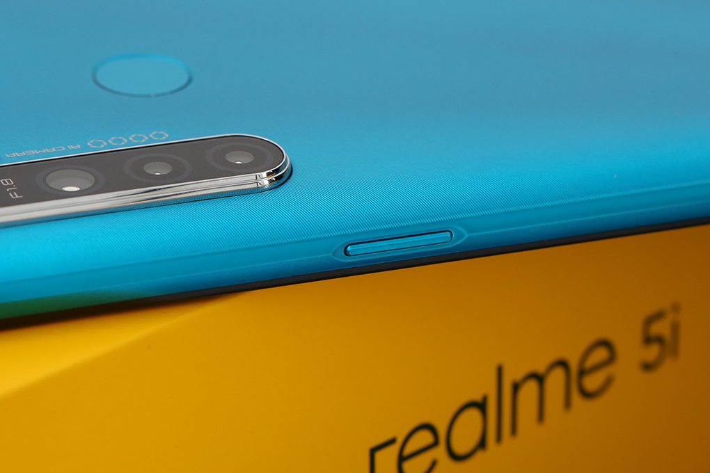 Điện thoại realme 5i (3GB/32GB) Màu Xanh Dương