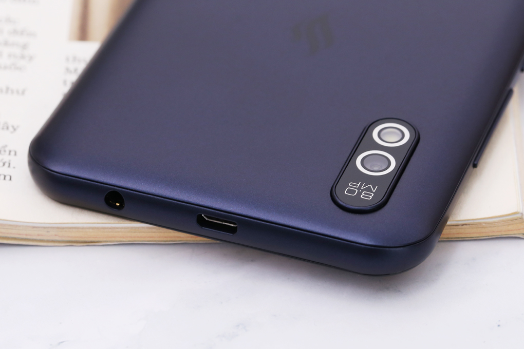 Điện thoại Vsmart Bee 3