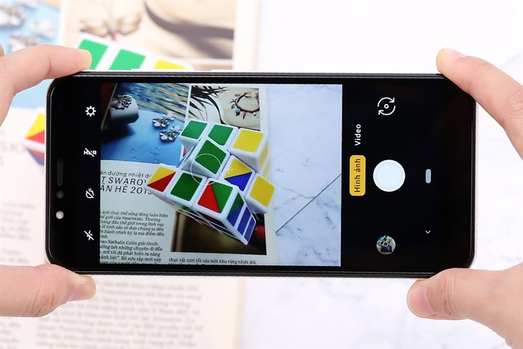 Điện thoại Vsmart Bee 3