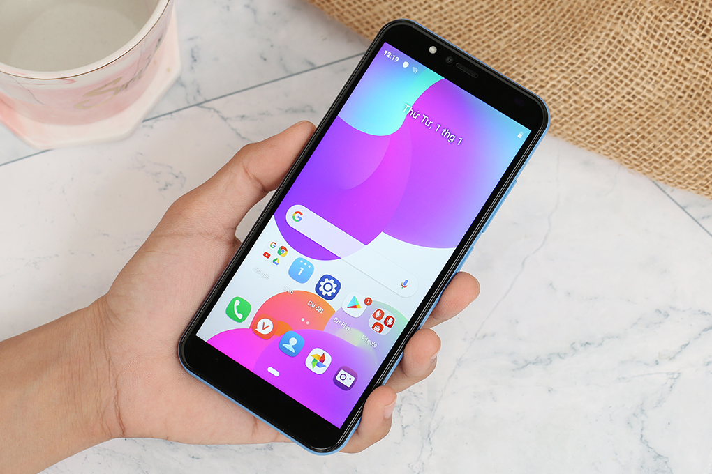 Điện thoại Vsmart Bee 3