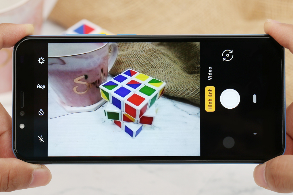 Điện thoại Vsmart Bee 3