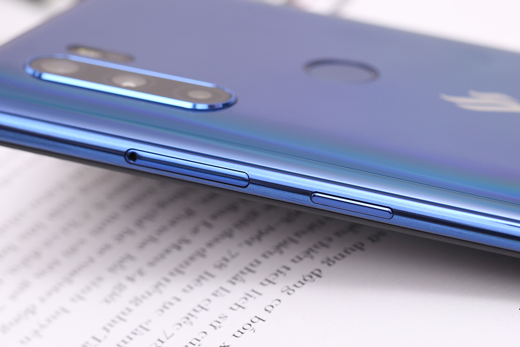 Điện thoại Vsmart Active 3 (6GB/64GB)
