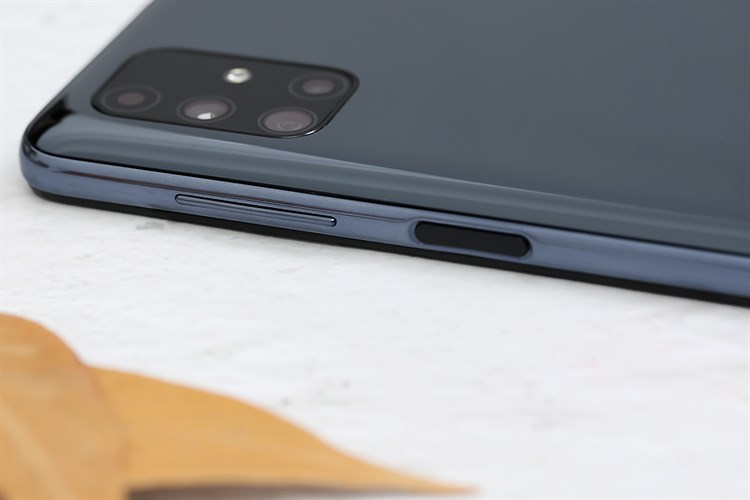 Điện thoại Samsung Galaxy M51