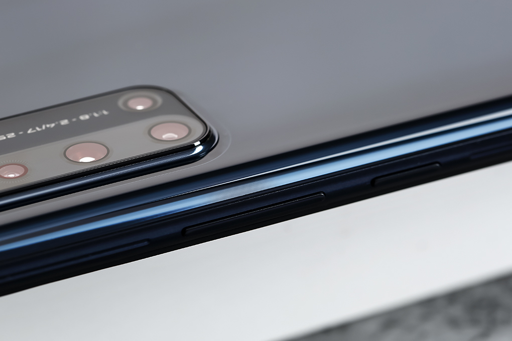 Điện thoại Vivo V19 Màu Đen
