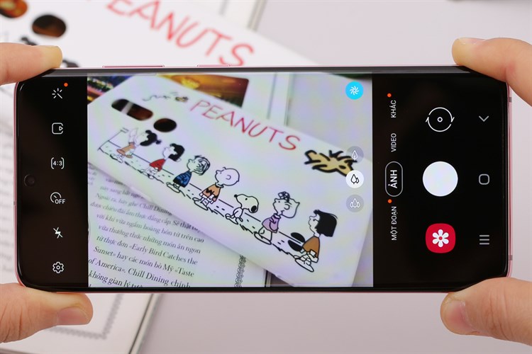 Điện thoại Samsung Galaxy S20