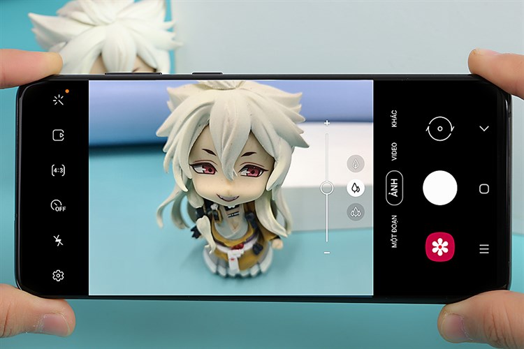 Điện thoại Samsung Galaxy S20+