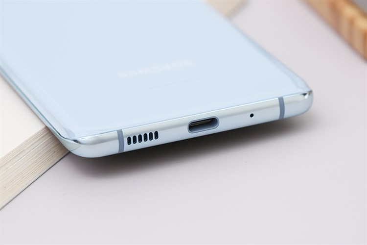 Điện thoại Samsung Galaxy S20+