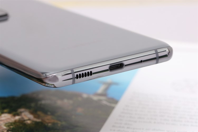 Điện thoại Samsung Galaxy S20 Ultra