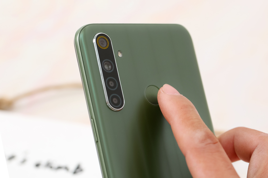 Điện thoại realme 6i Màu Xanh lá