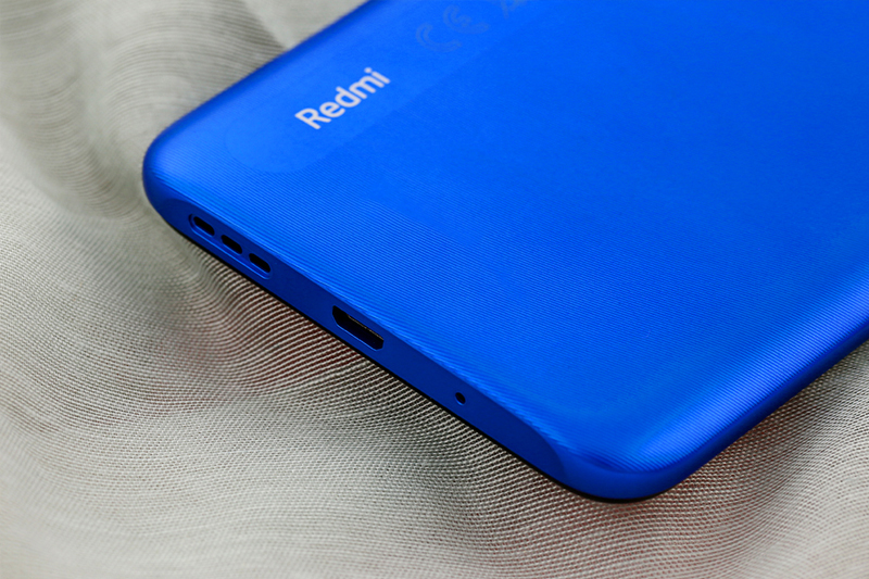 Điện thoại Xiaomi Redmi 9A | Cổng cắm sạc và loa