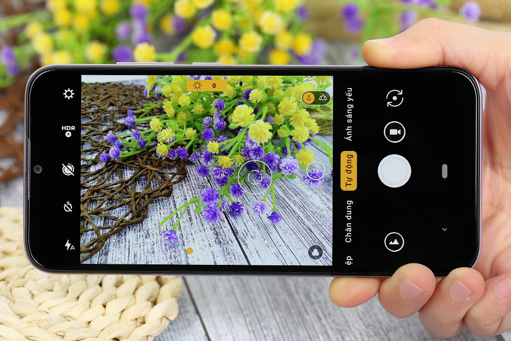 Điện thoại Vsmart Joy 3 (4GB/64GB) Màu Trắng