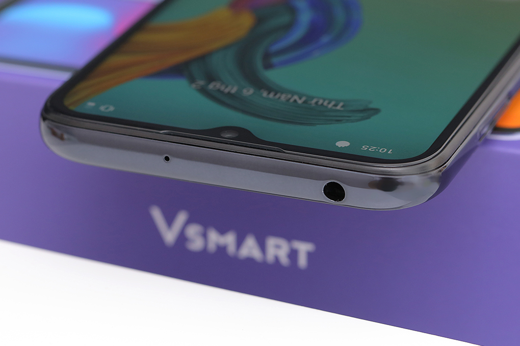 Điện thoại Vsmart Joy 3 (4GB/64GB) Màu Đen