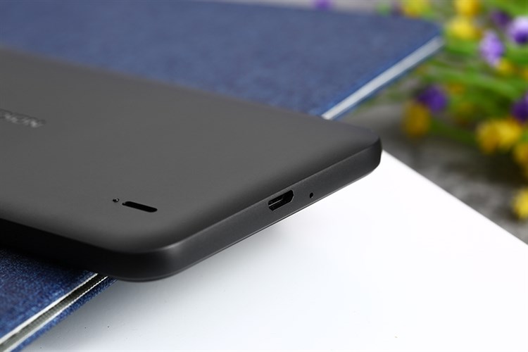 Điện thoại Nokia C2 Màu Đen