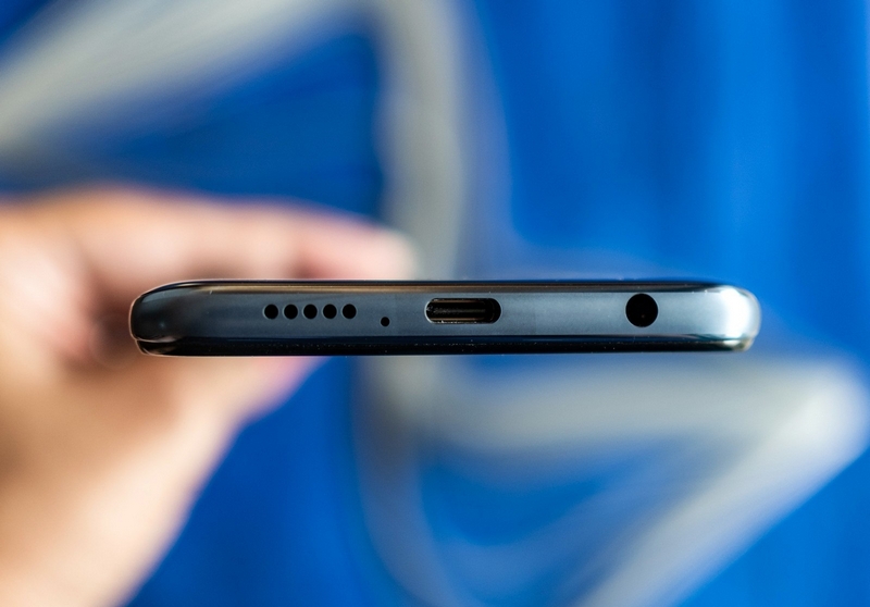 Điện thoại Redmi Note 9 Pro có thời lượng pin ấn tượng cùng sạc nhanh 18 W