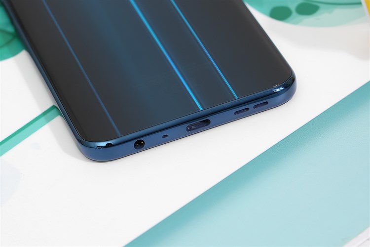 Điện thoại Nokia 8.3 5G Màu Xanh Dương