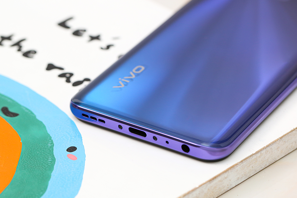 Điện thoại Vivo Y50 Màu Xanh Dương