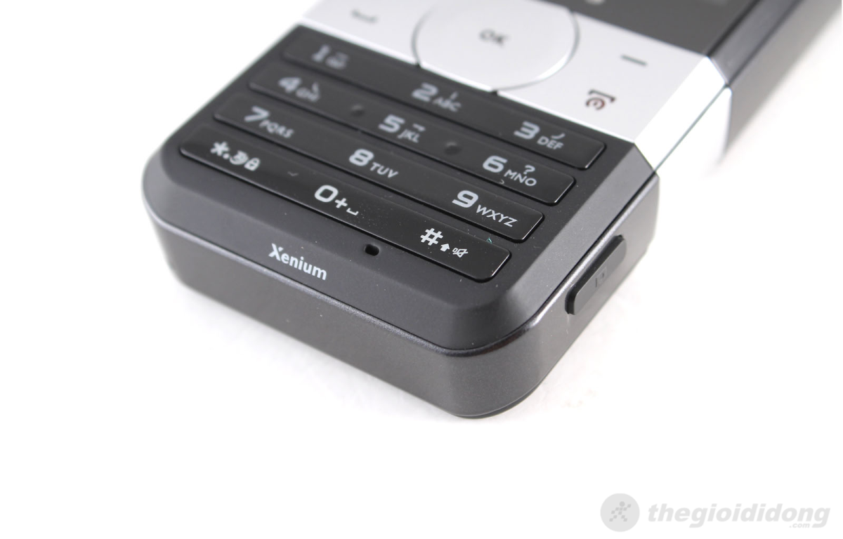 Điện thoại Philips X710