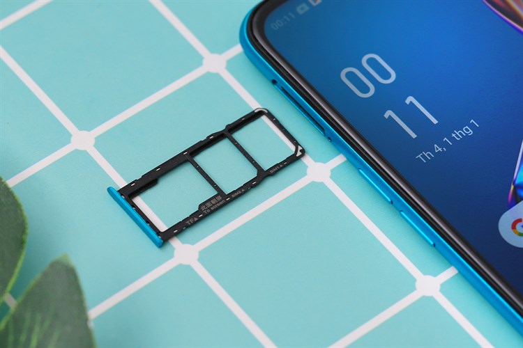 Điện thoại OPPO A12 (3GB/32GB)