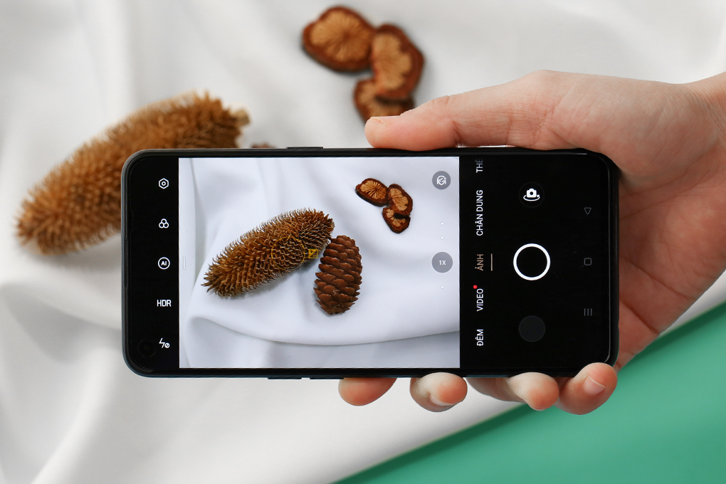 Điện thoại OPPO Reno5