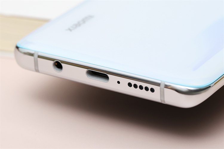 Điện thoại Xiaomi Mi Note 10 Lite Màu Trắng