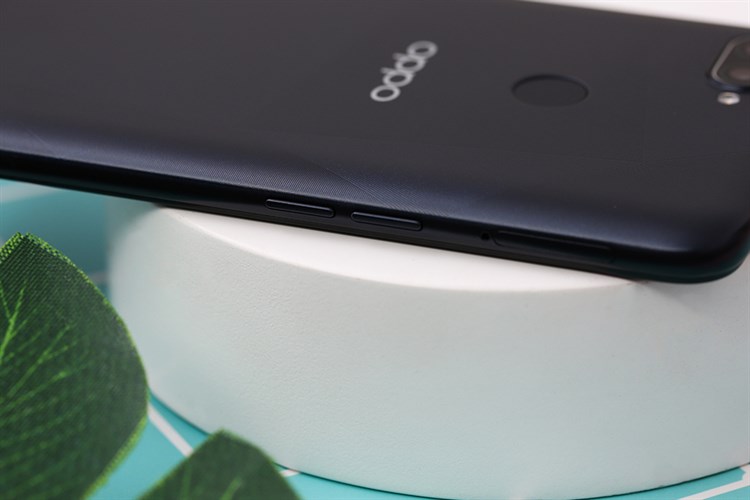 Điện thoại OPPO A12 (4GB/64GB)