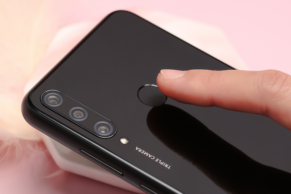 Điện thoại Huawei Y6p (Nền tảng Huawei Mobile Service) Màu Đen