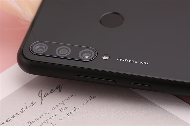 Điện thoại Huawei Y6p (Nền tảng Huawei Mobile Service) Màu Đen