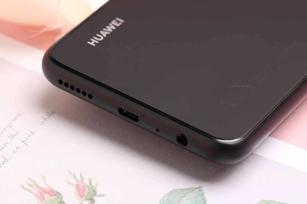 Điện thoại Huawei Y6p (Nền tảng Huawei Mobile Service) Màu Đen