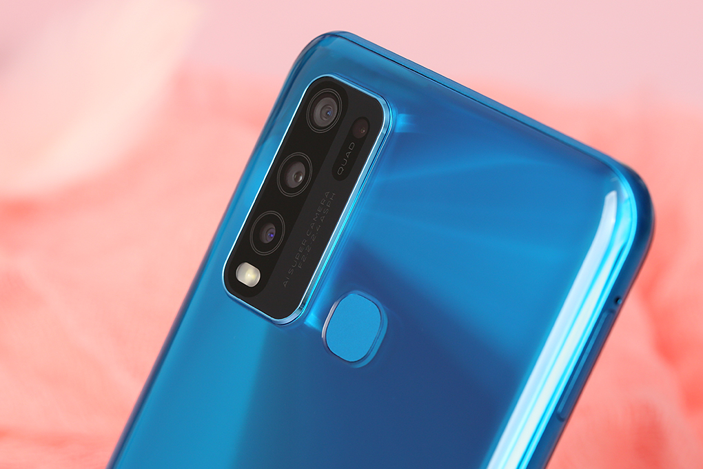 Điện thoại Vivo Y30 Màu Xanh Dương