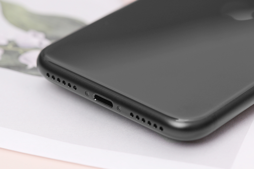 iPhone SE 128GB (2020) - 29