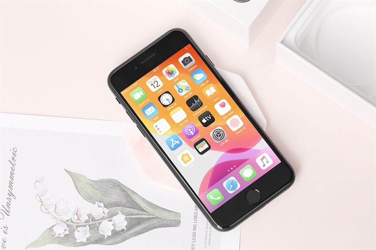 Điện thoại iPhone SE 256GB (2020) Màu Đen