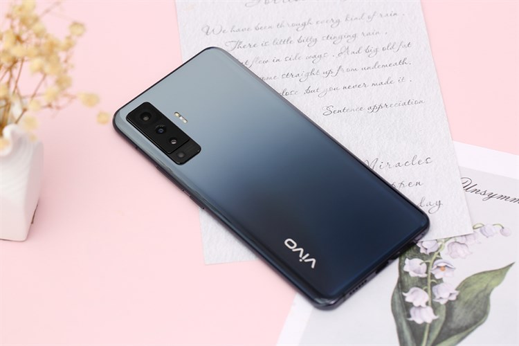 Điện thoại Vivo X50 Màu Đen