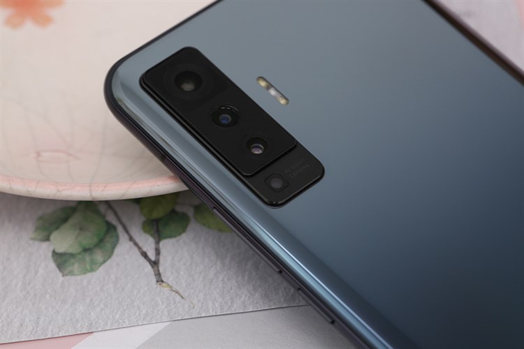 Điện thoại Vivo X50 Màu Đen